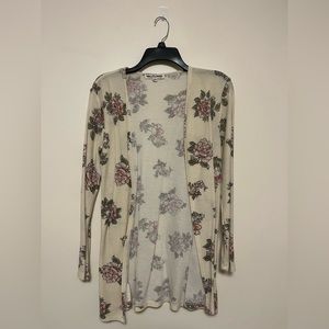 Like New. Wallflower brand. Only worn once. Smoke free home. Size medium.